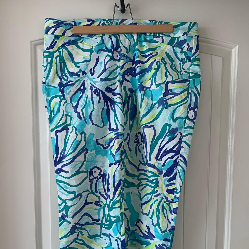 Lilly Pulitzer skinny pant + cute Lilly earrings